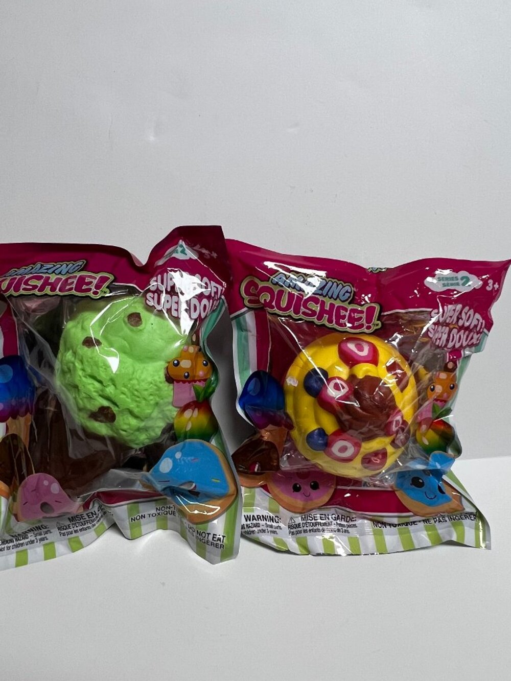 Squishee Series 2 Chocolate Chip Ice Cream Cone & Cupcake